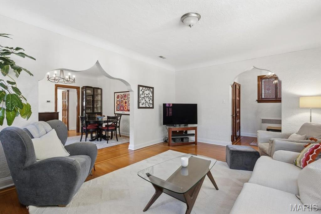 7330 Stanford Avenue