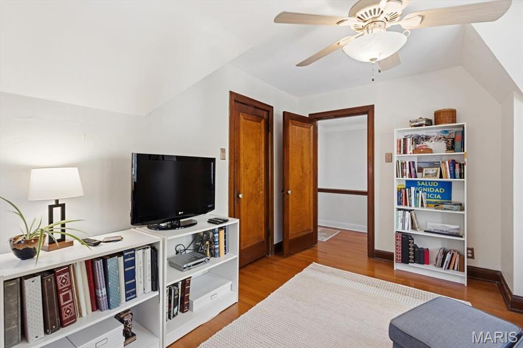 7330 Stanford Avenue