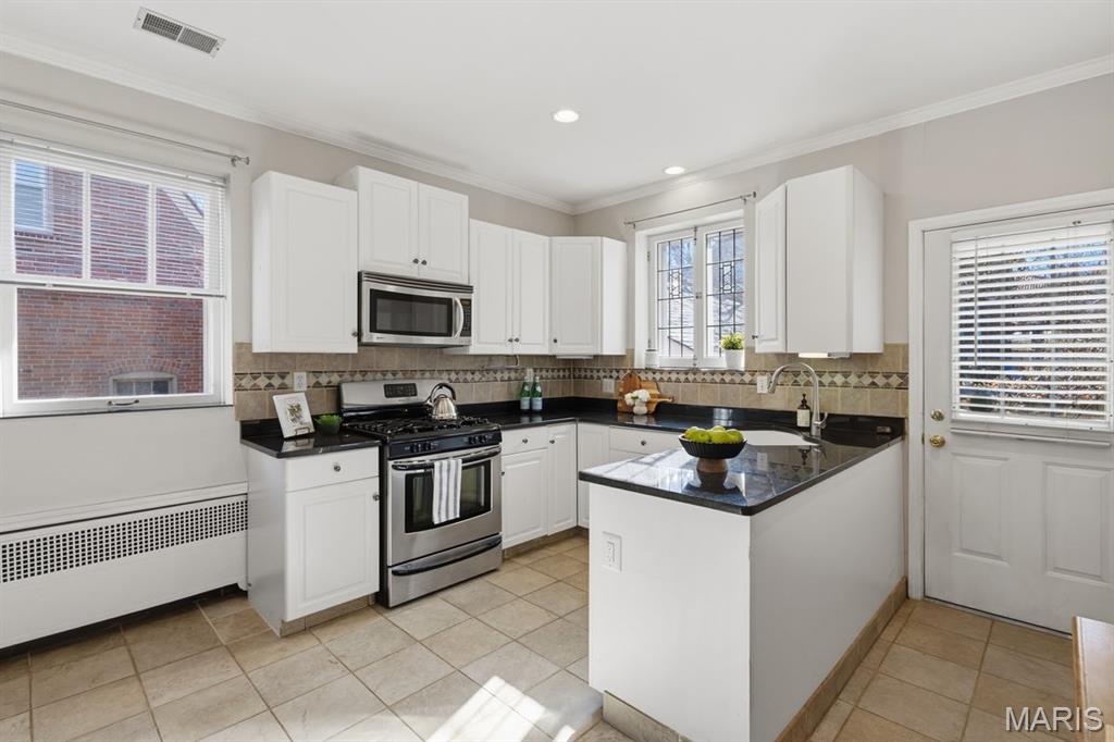 7330 Stanford Avenue