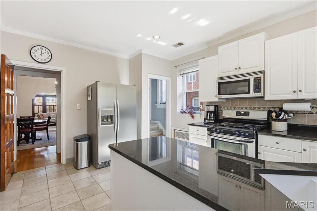 7330 Stanford Avenue