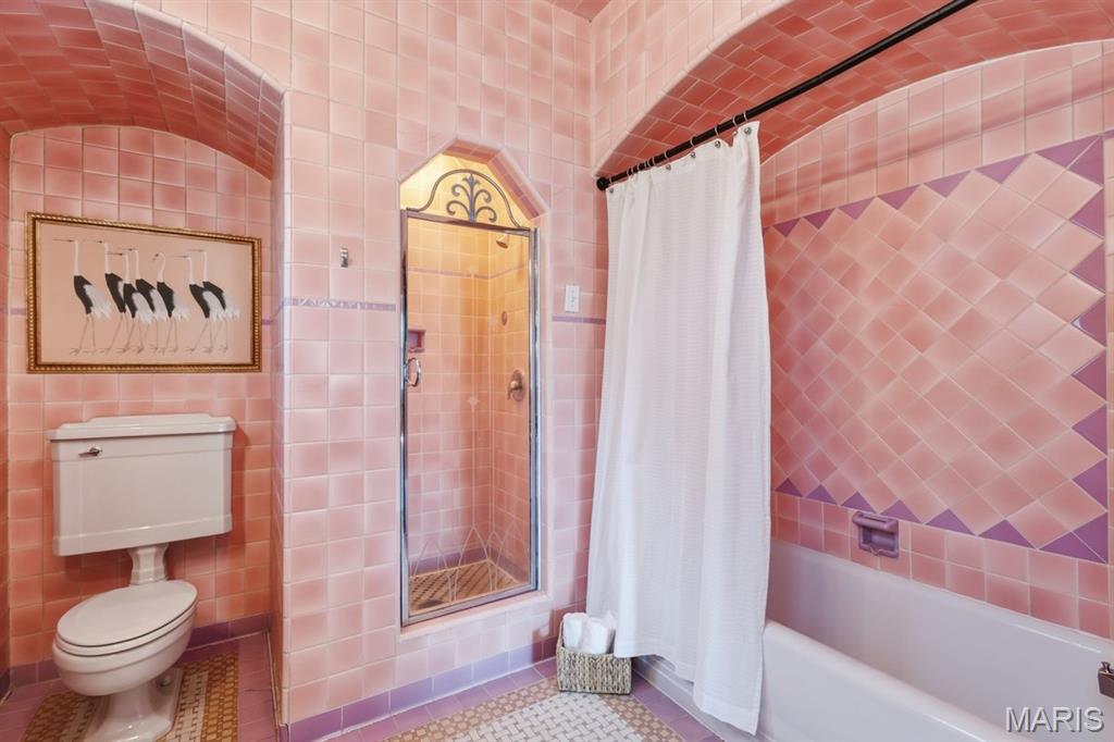 7330 Stanford Avenue