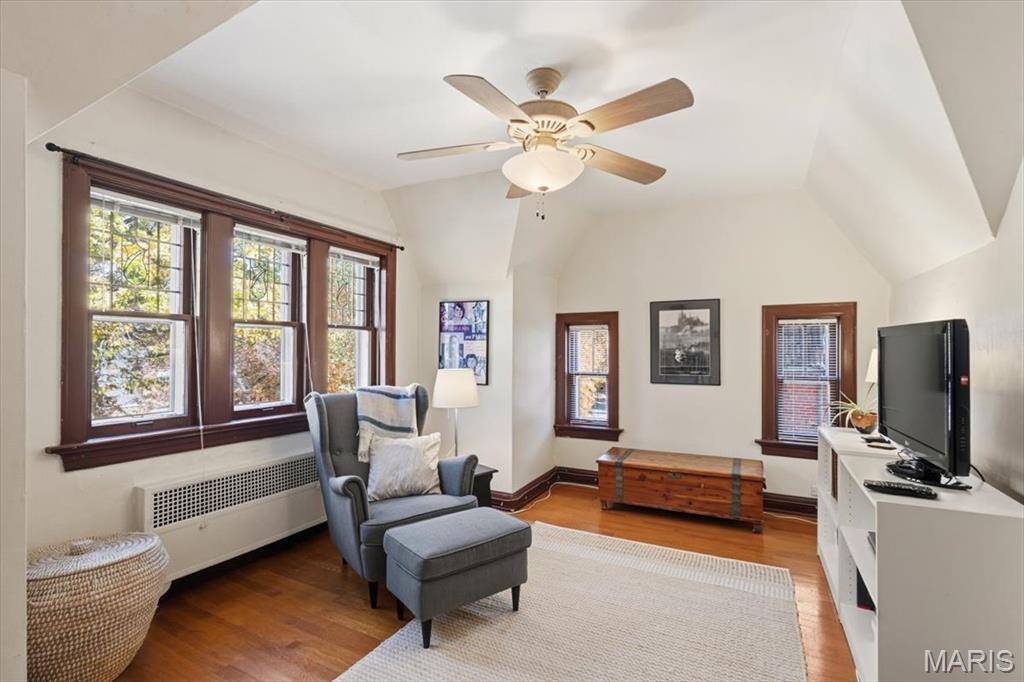 7330 Stanford Avenue