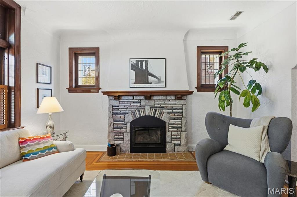 7330 Stanford Avenue