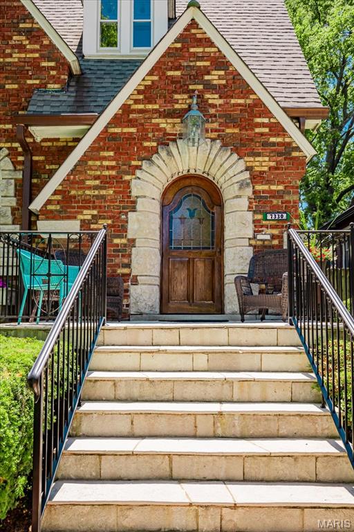 7330 Stanford Avenue