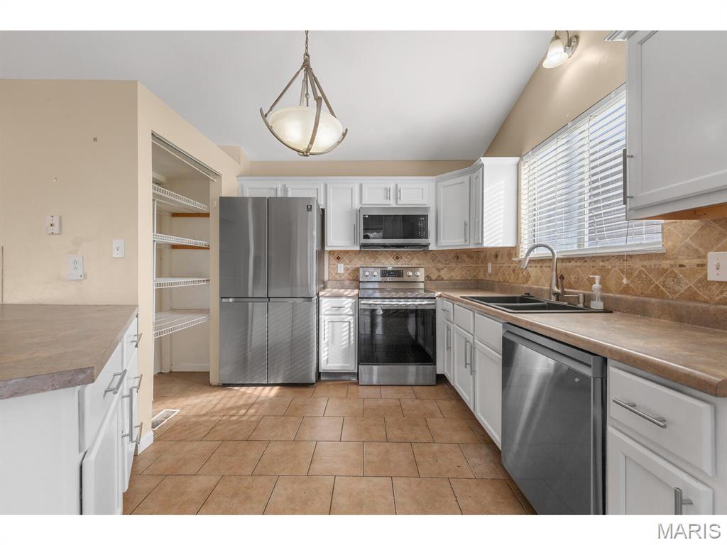 14314 Riverfront Drive