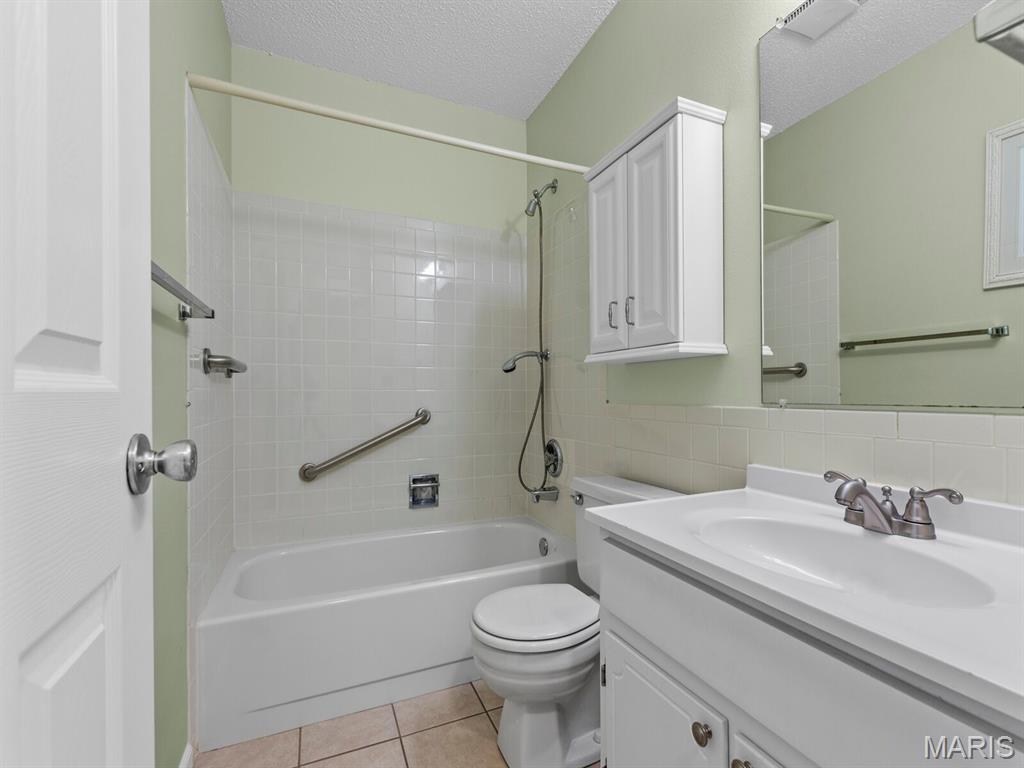 13338 Hiddendale Lane