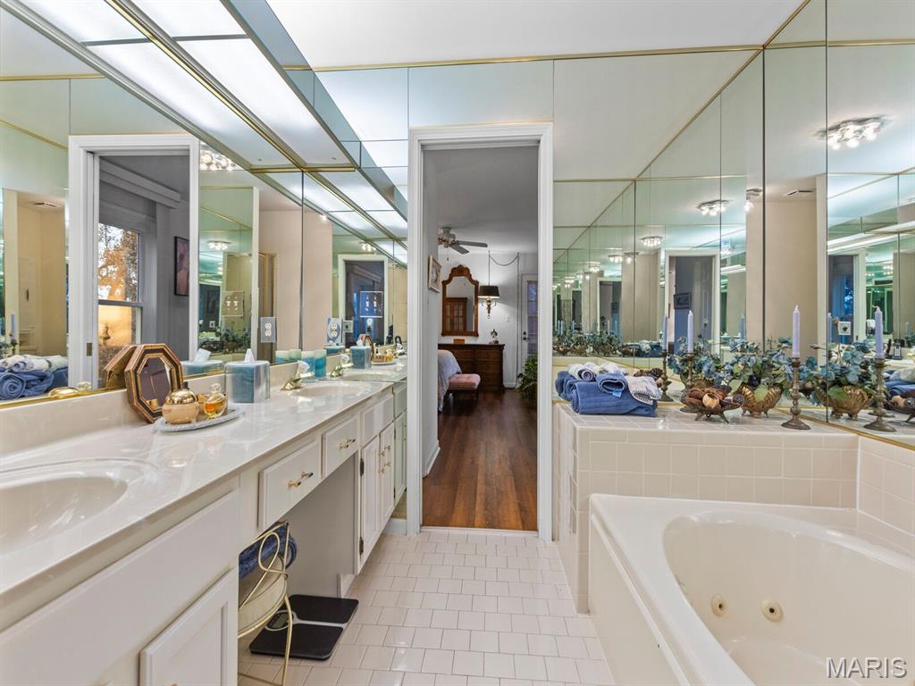 526 Sarah Lane Unit: 36