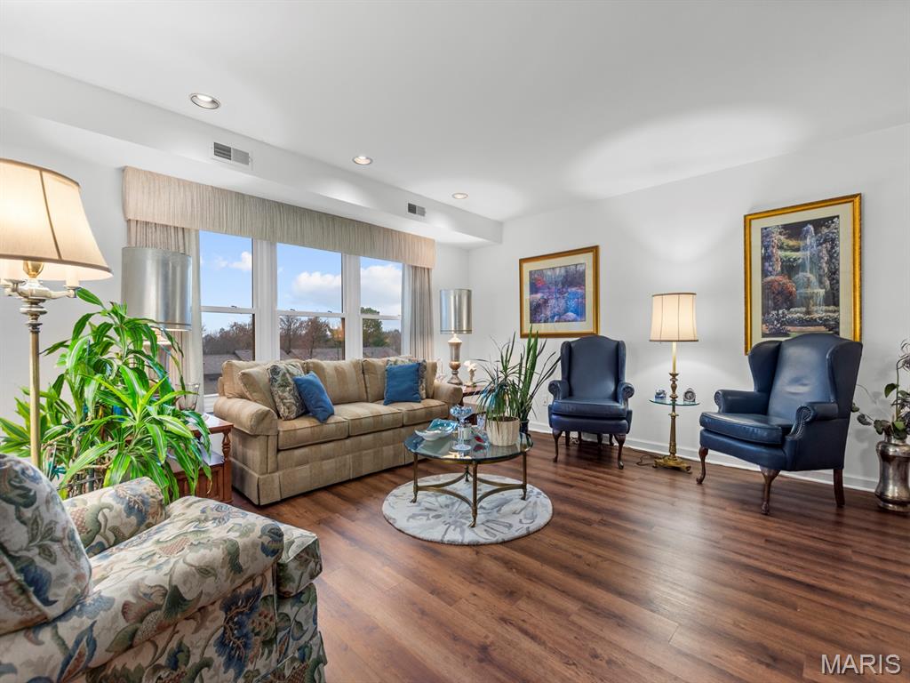 526 Sarah Lane Unit: 36