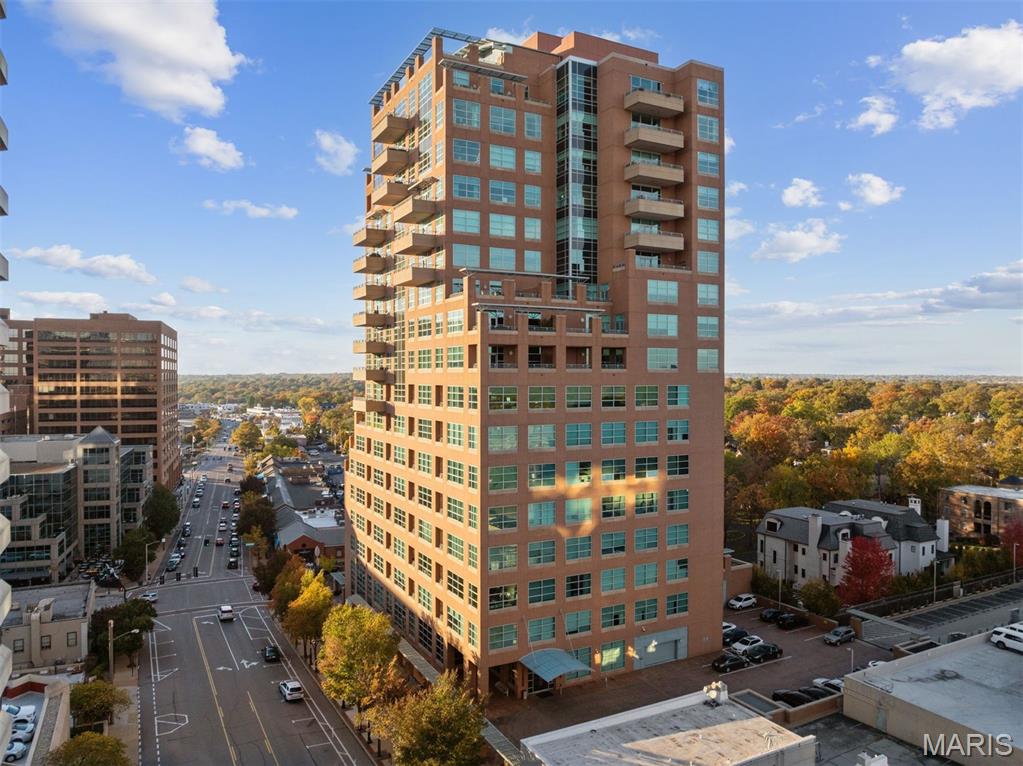 8025 Maryland Avenue Unit: 4J