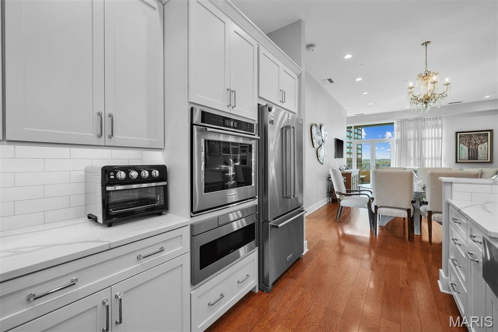 8025 Maryland Avenue Unit: 4J