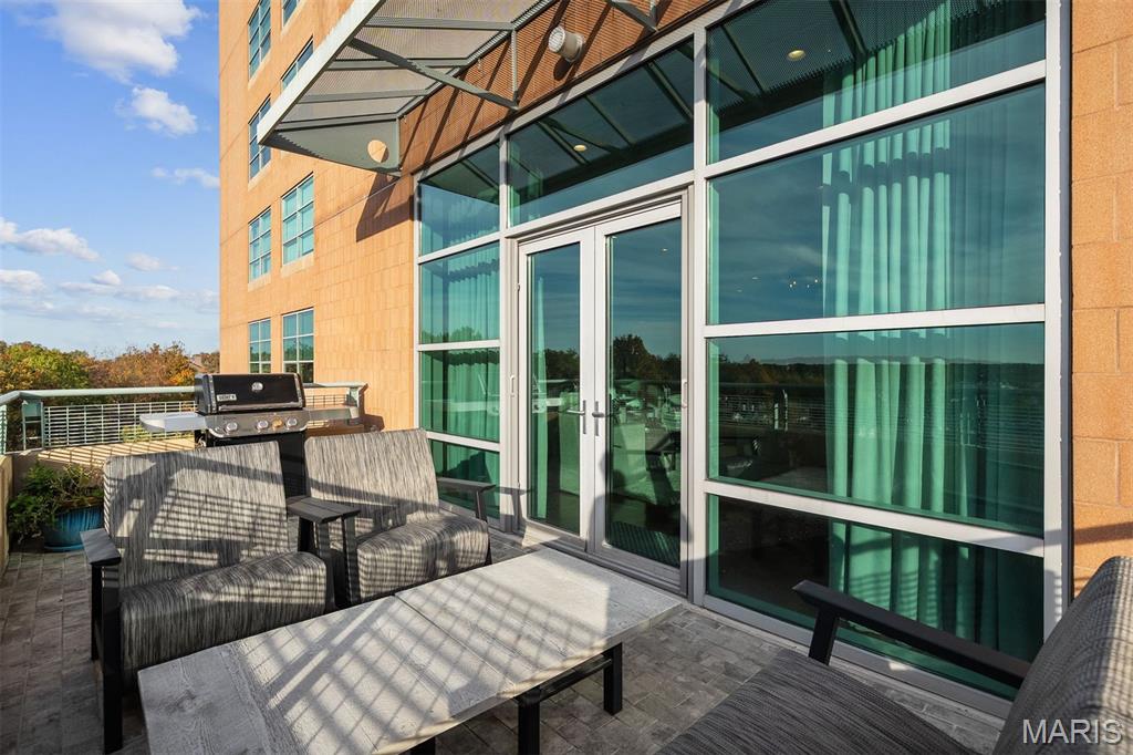 8025 Maryland Avenue Unit: 4J