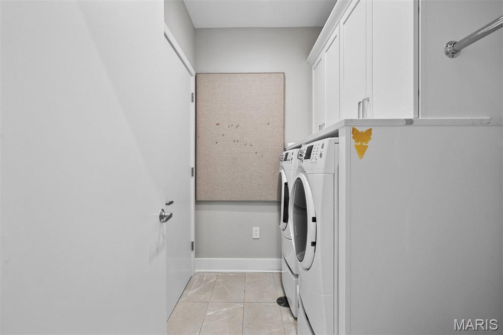 8025 Maryland Avenue Unit: 4J