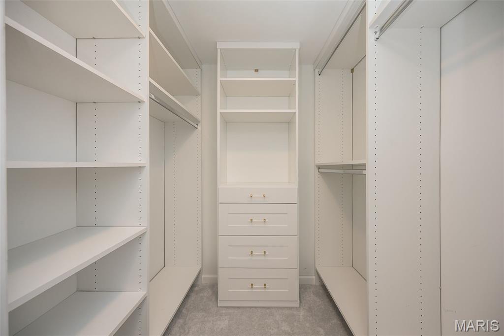 1010 Thoreau Court Unit: 211