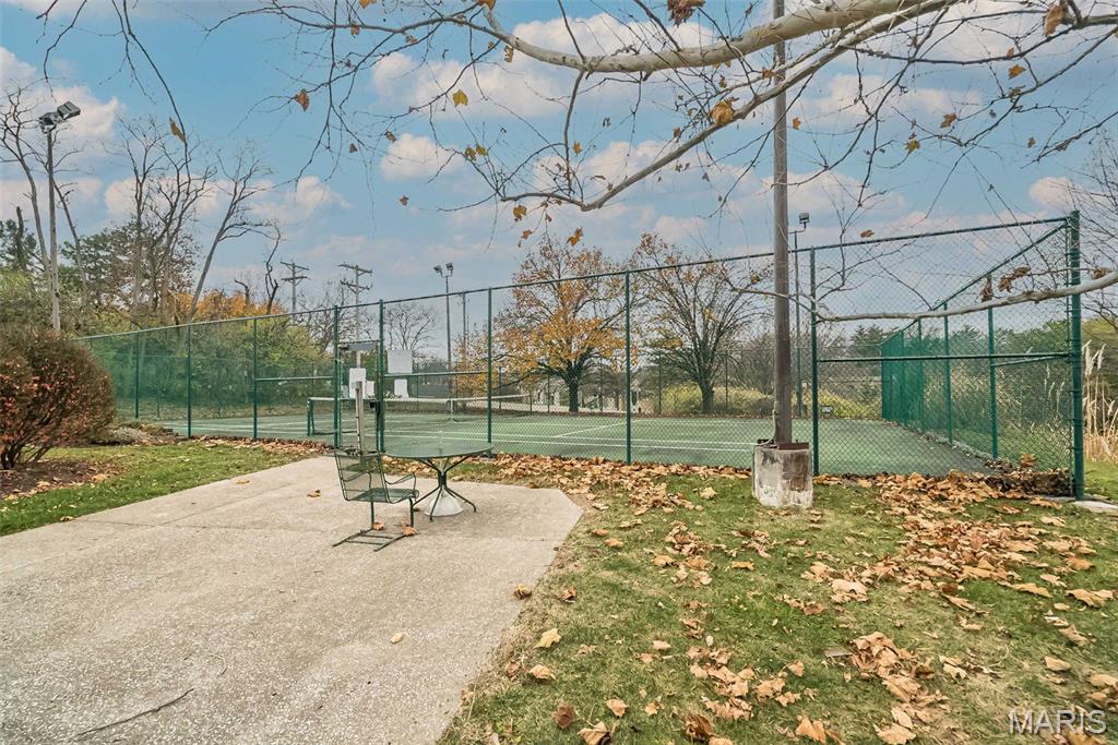 1010 Thoreau Court Unit: 211