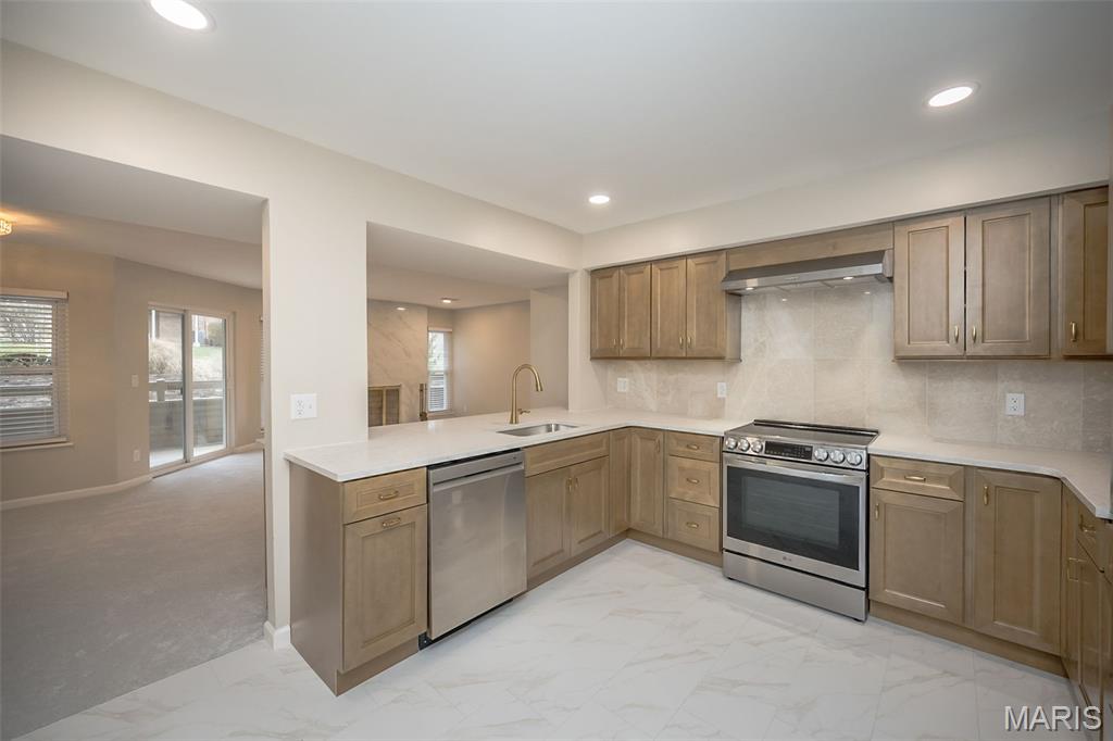 1010 Thoreau Court Unit: 211