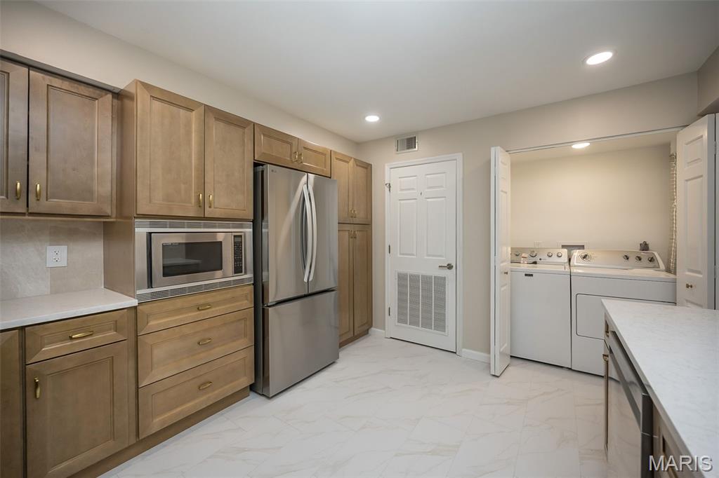 1010 Thoreau Court Unit: 211