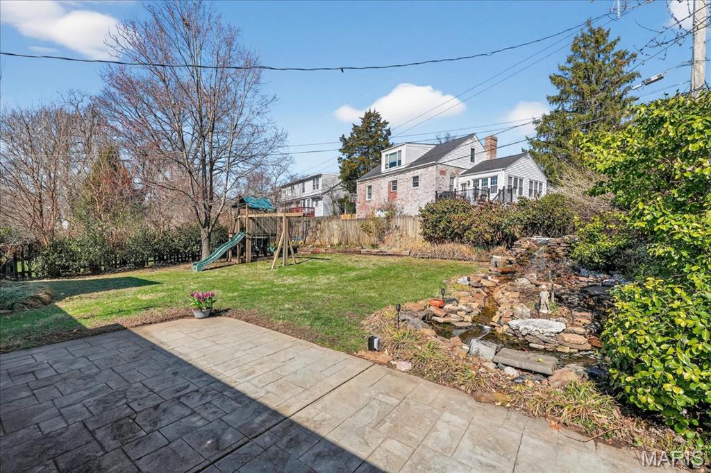 739 Glenvista Place