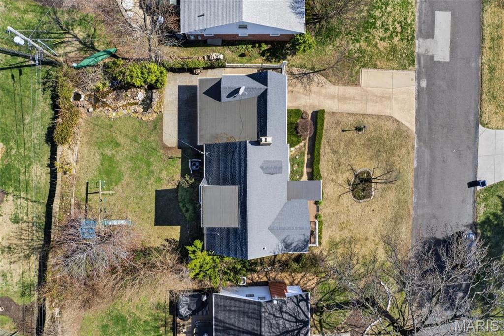 739 Glenvista Place