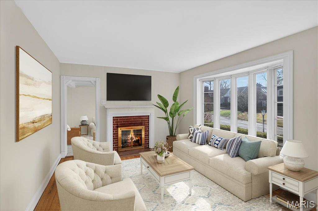 739 Glenvista Place