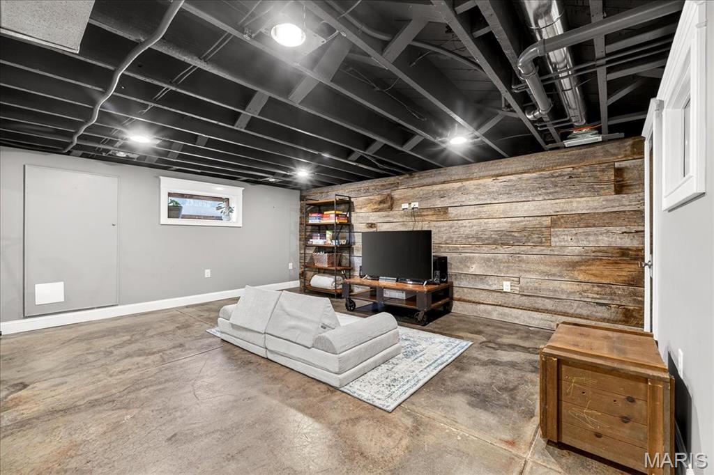 443 Sherwood Drive