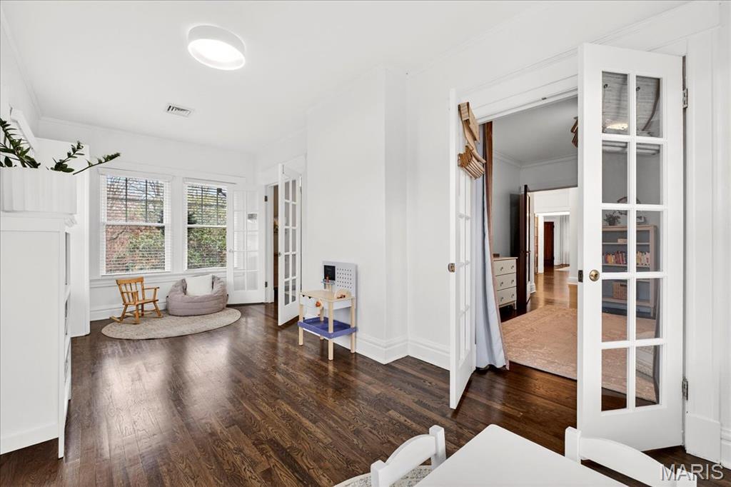 443 Sherwood Drive