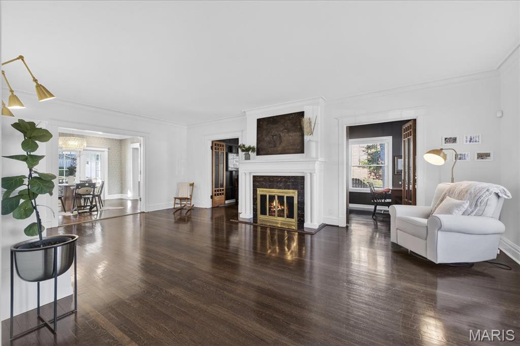 443 Sherwood Drive