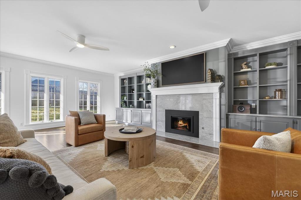 443 Sherwood Drive