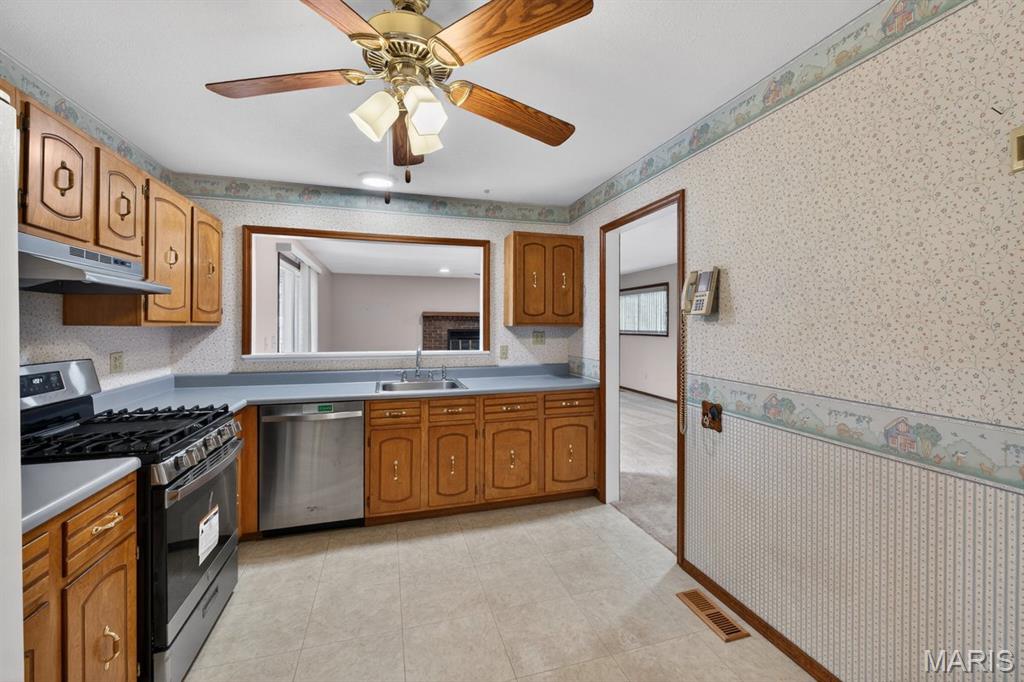 1430 Arlington Drive