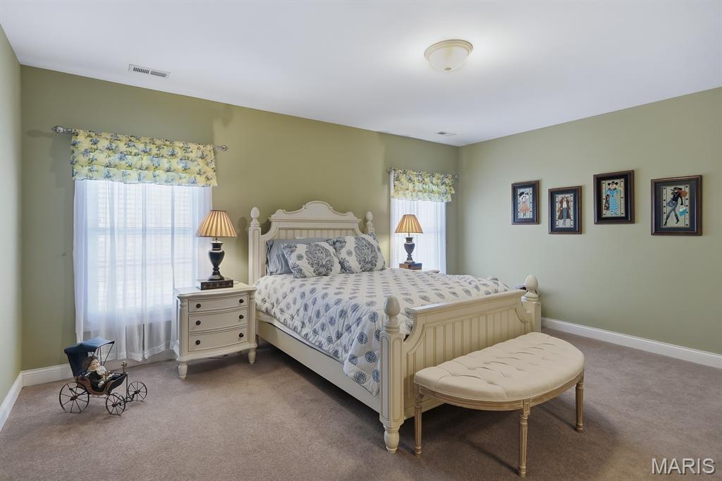 724 Clayton Corners Drive