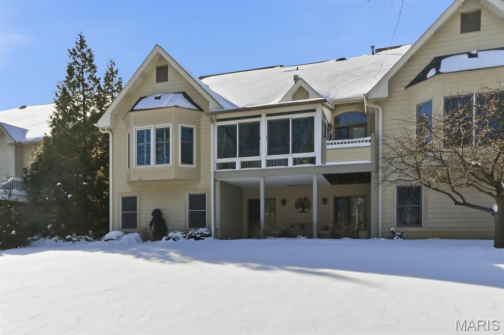 724 Clayton Corners Drive