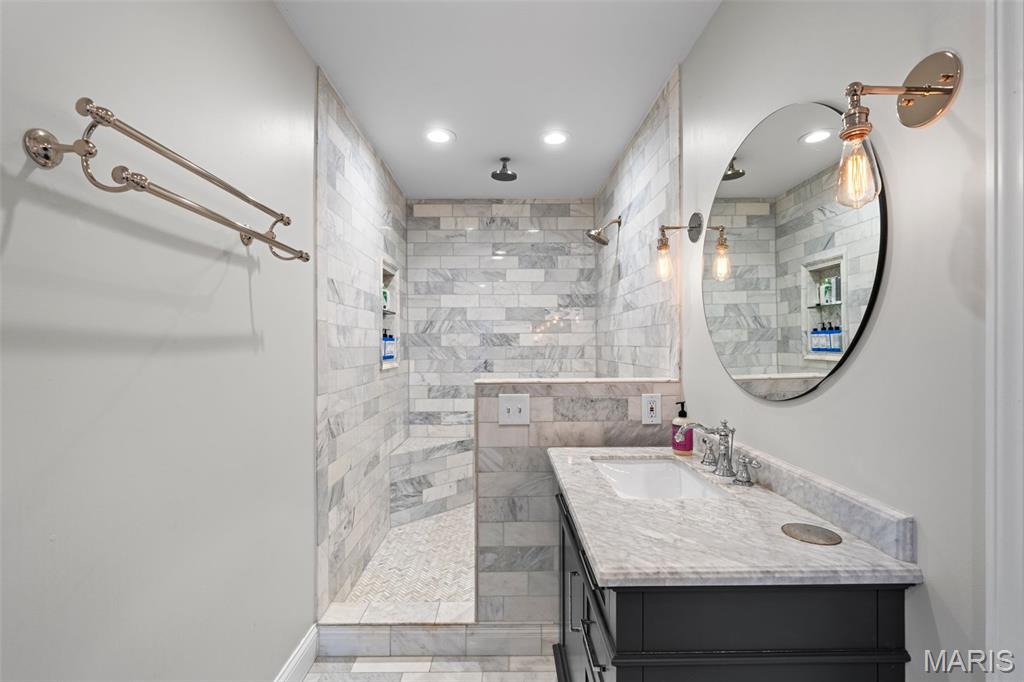 12467 Ballas Meadows Drive