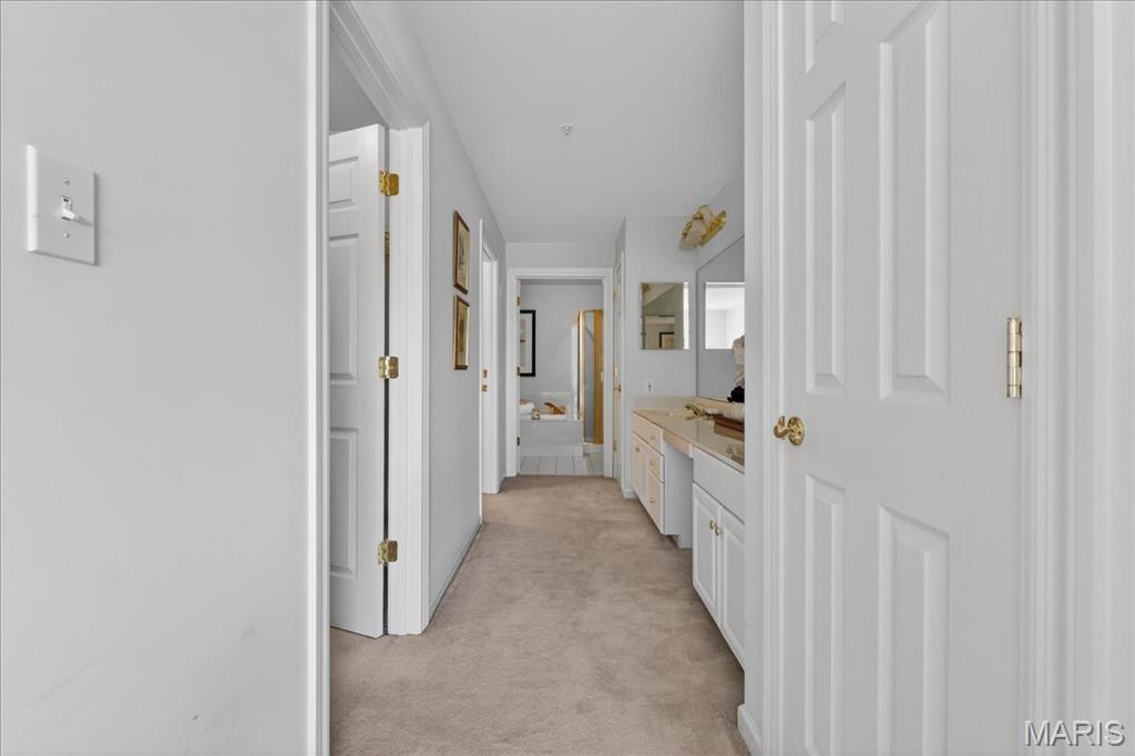 750 S Hanley Road Unit: 54