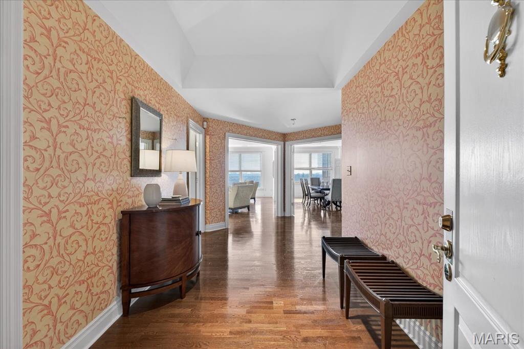 750 S Hanley Road Unit: 54