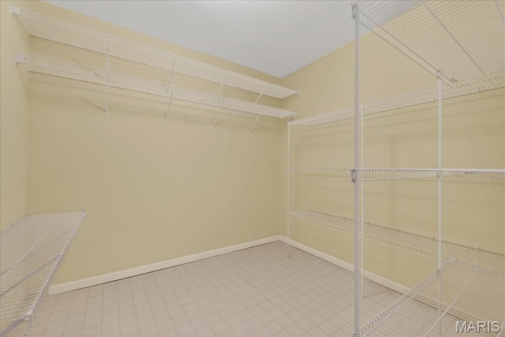 750 S Hanley Road Unit: 54