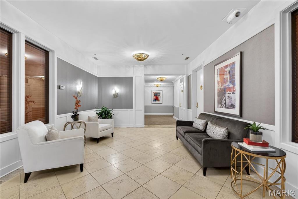 750 S Hanley Road Unit: 54