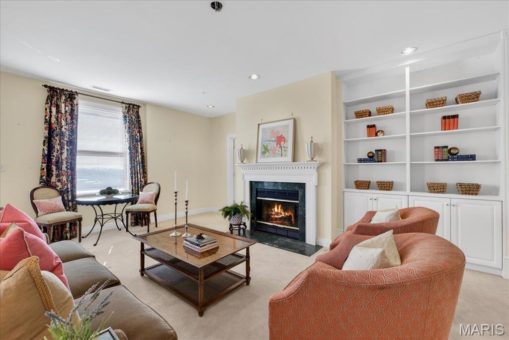 750 S Hanley Road Unit: 54