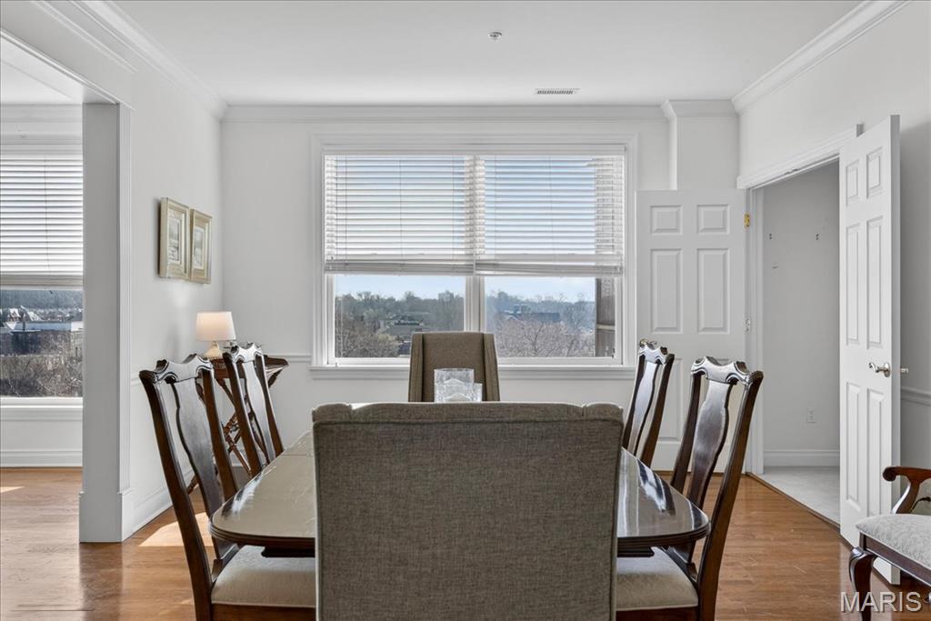 750 S Hanley Road Unit: 54