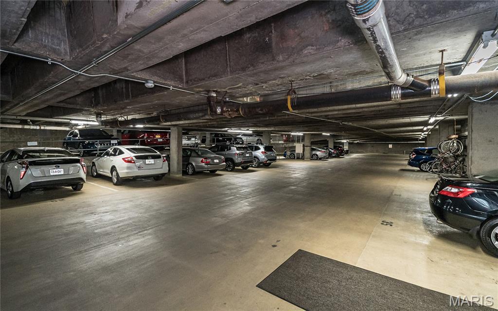 200 S Brentwood Boulevard Unit: 21H