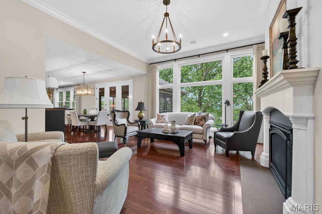 12868 Willow Pond Court