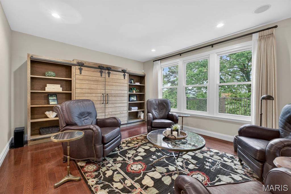 12868 Willow Pond Court