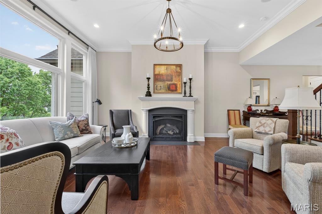 12868 Willow Pond Court