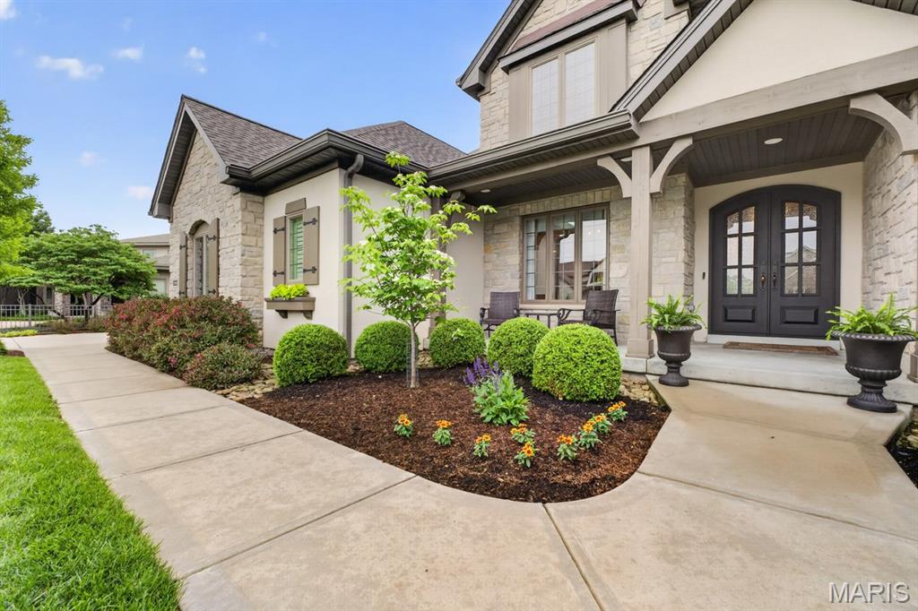 12868 Willow Pond Court