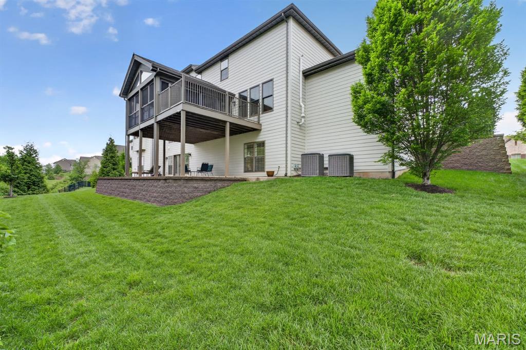 12868 Willow Pond Court