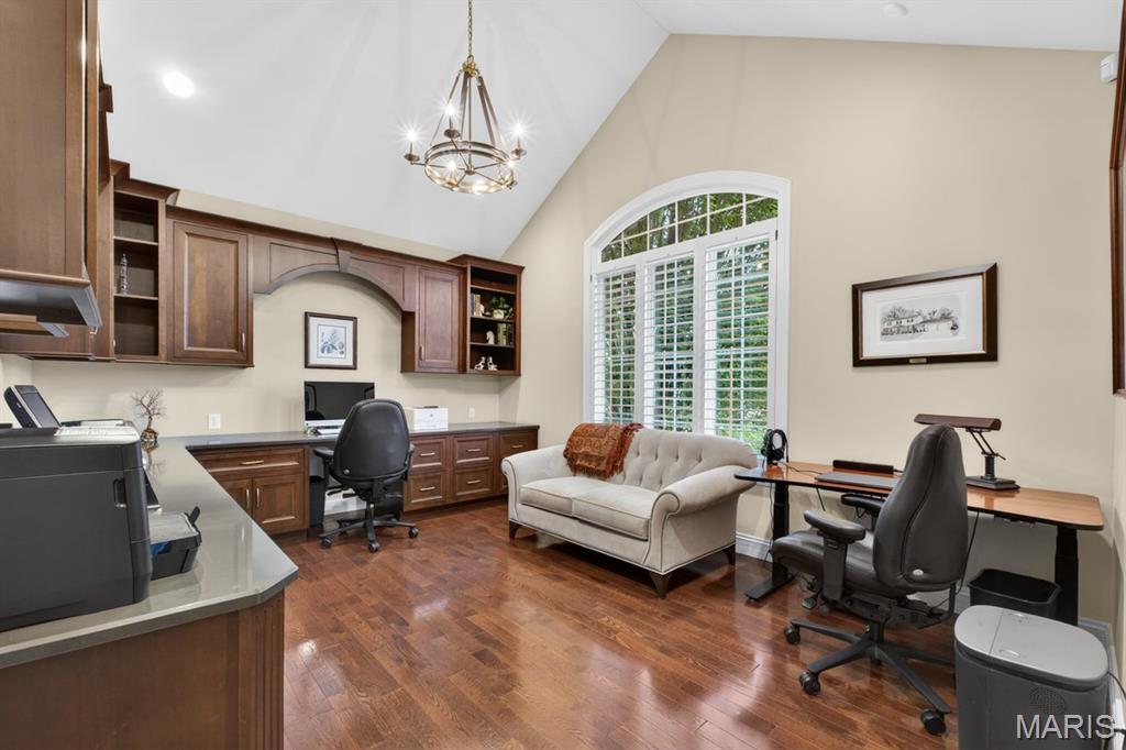 12868 Willow Pond Court