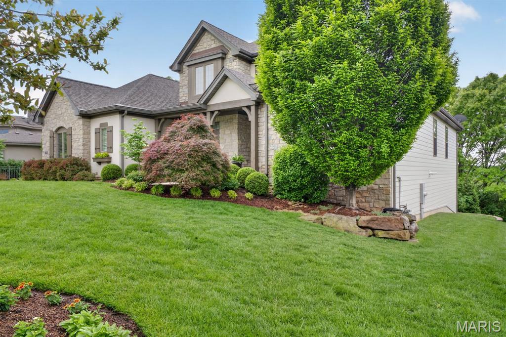 12868 Willow Pond Court