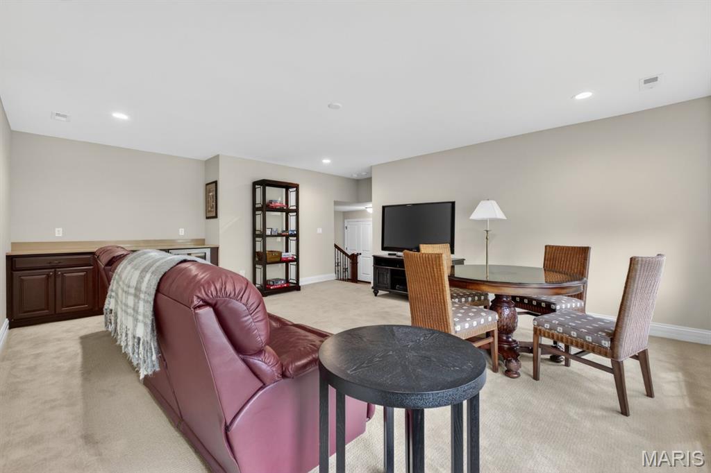 12868 Willow Pond Court