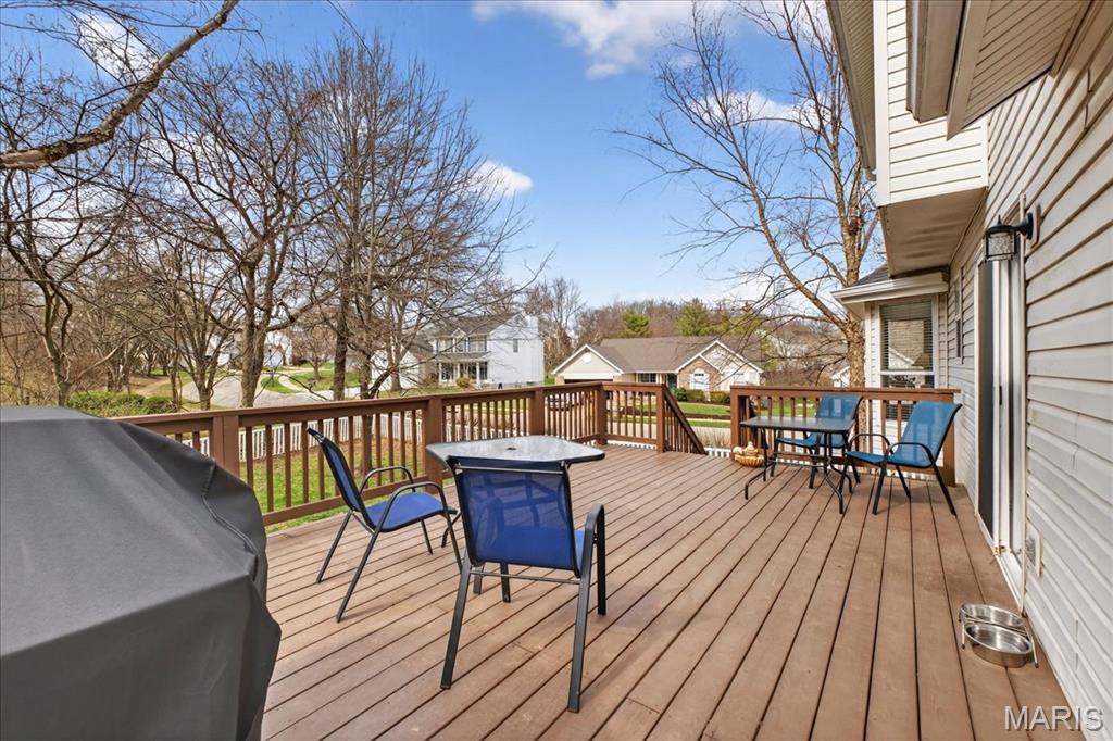 975 Arlington Glen Drive