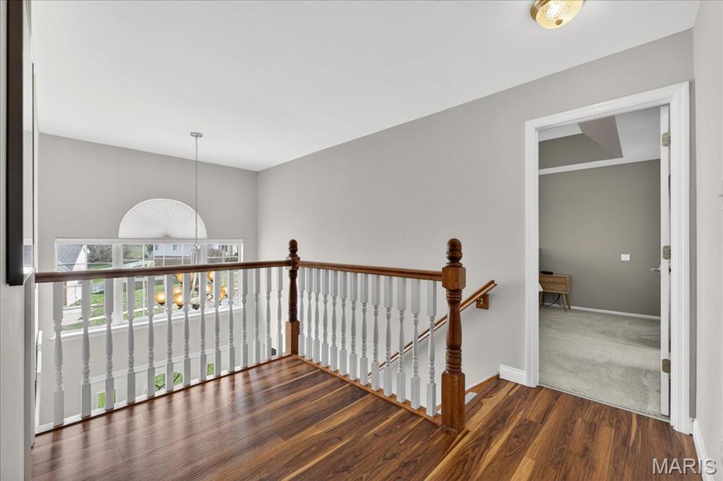 975 Arlington Glen Drive