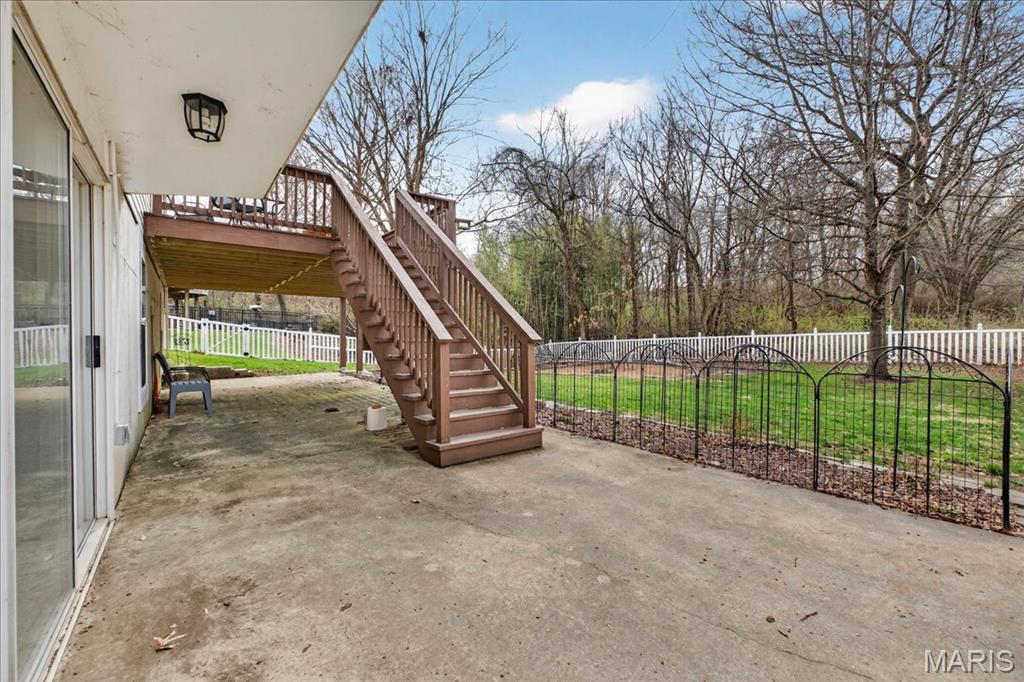 975 Arlington Glen Drive