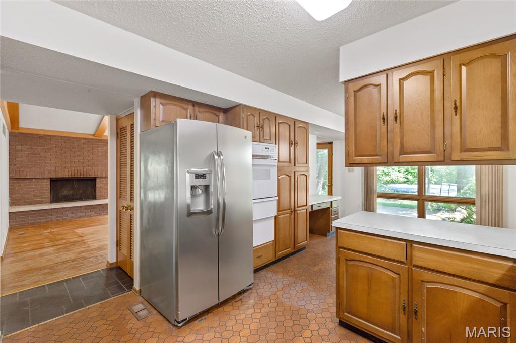 16 Meadowbrook Country Club Estate